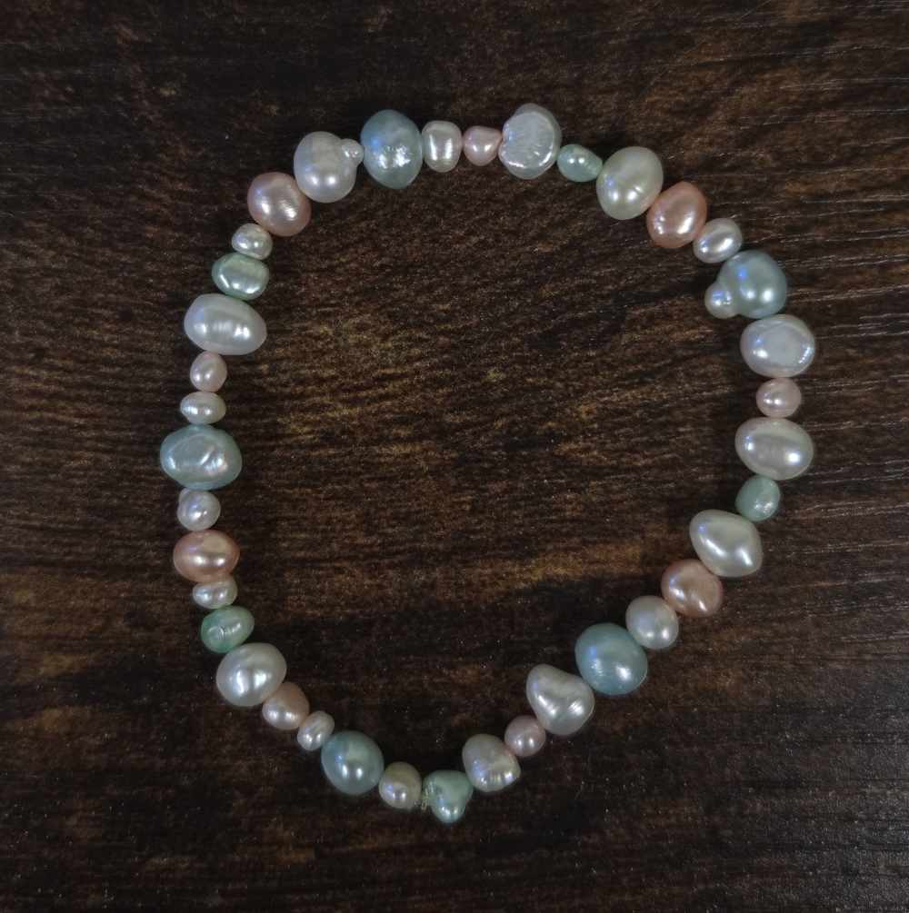 Pastel Freshwater Pearl Stretch Bracelet
